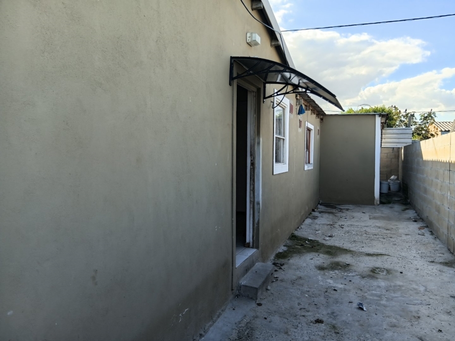2 Bedroom Property for Sale in Kleinvlei Western Cape